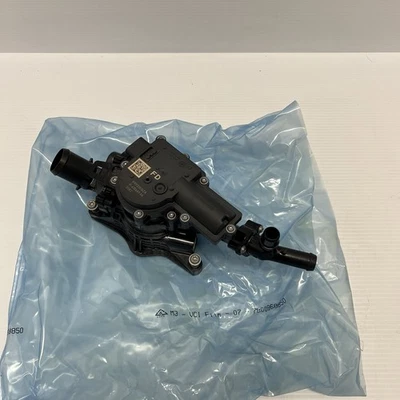 Mazda OEM VALVE.WATER CONTROL PYFD1516ZA(PYFD-15-16ZA) - Image 1 of 4