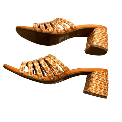 NWOT Universal Threads 9 Orange Women's Sandal 3 Inch Block Heel Shoe New No Tag - Image 1 of 4
