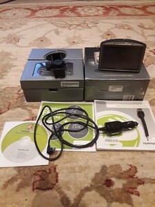 TomTom GO 720 Automotive Sat Nav  UK & Western Europe Full Package