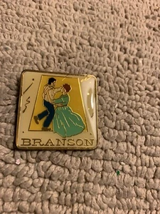 1 3/4-1 3/4” Branson Missouri Couple dancing  FRIDGE MAGNET Refrigerator B1-23 - Picture 1 of 3