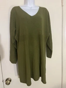 Damen SOFT by AVENUE grün V-Ausschnitt 3/4-Ärmel Pullover Tunika Pullover Gr. 18/20 - Bild 1 von 5