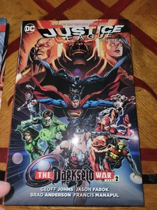 Justice League, Volume 8: Darkseid War, Part 2 by Geoff Johns: HC - Picture 1 of 3