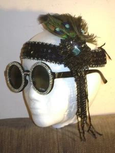 DAMEN KOPFSCHMUCK & BRILLE für Theater, Halloween, Dampf. Pfauenfeder, Strass - Bild 1 von 8