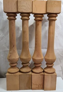 ¿Cedro vintage? Lote de 4 balaustres de husillo de madera torneada 24 x 3 1/2 pulgadas - Imagen 1 de 7