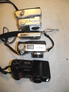 LOT OF 5 COMPACT DIGITAL CAMERAS, NIKON COOLPIX 980, S200 OLYMPUS C-2000, KODAK - Picture 1 of 6