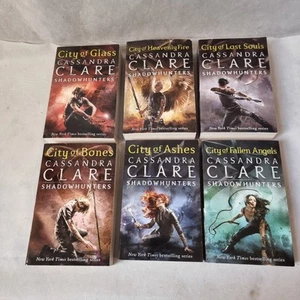 The Mortal Instruments Series Set of 6 Books by Cassandra Clare Shadow Hunters - Foto 1 di 9