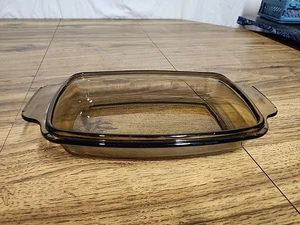Vintage Brown Glass Textured Bottom Baking Dish Casserole Dish - Picture 1 of 8