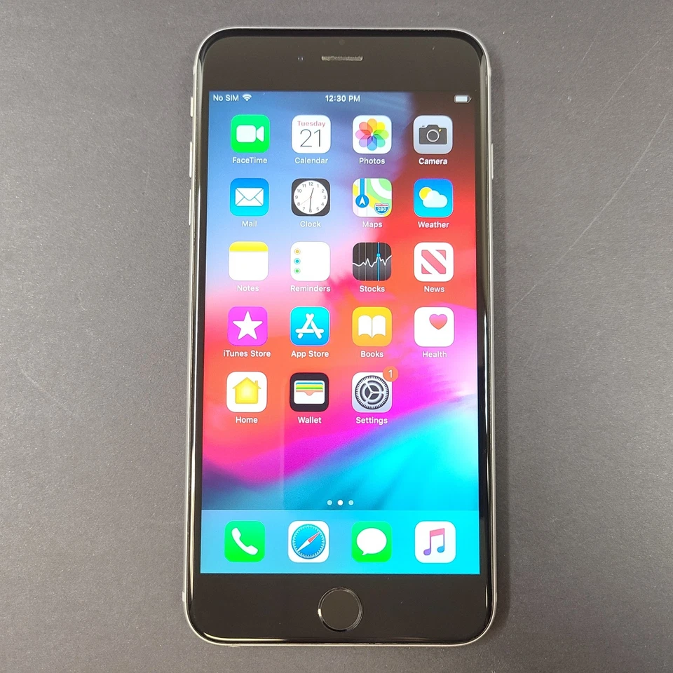 Smartphone Apple iPhone 6s Plus 32GB Bloqueado a Rogers - A1687 Gris espacial Foto 1 de 4