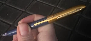 Pluma Estilográfica De Colección Wearever Azul con Tapa Color Dorado Palanca Relleno Acero Nuevo en Caja - Imagen 1 de 10