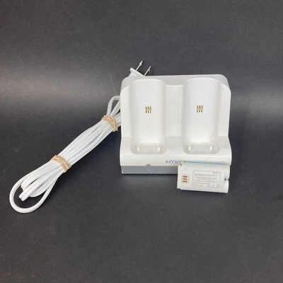 Nyko - Wii Compatible Charging Dock + Battery - White - 87000-A50 - Image 1 of 4