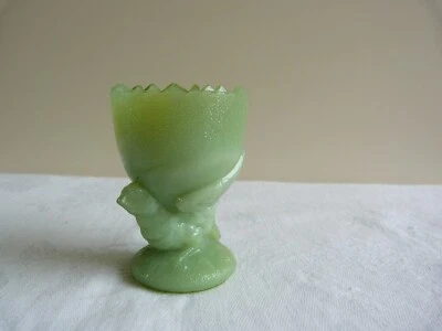 Ancien coquetier poule  en ouraline opaline de foire Portieux - Photo 1/4