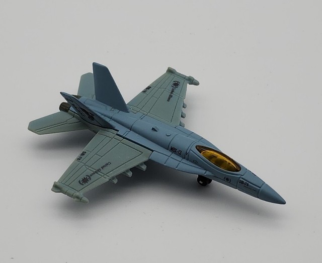 Matchbox Top Gun Maverick - FA/-18 Super Hornet Hangman and Darkstar Jet  1:64 Scale Diecast Airplanes Pack of 2: Buy Online at Best Price in UAE 