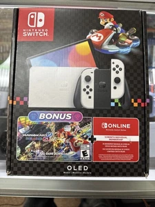 Nintendo Switch OLED Console Mario Kart 8 Deluxe Bundle with Nintendo Online NEW - Picture 1 of 2