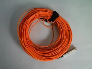 Arista AOC-Q-Q-40G-50M 50m QSFP-QSFP AOC Class 1M AOC-00011-01 (V3053) - Picture 1 of 3