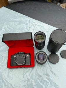 Leica R6.2 Black 35mm SLR Film Camera, 2x lens Leica Vario Elmar 35-70 + 75-200 - Picture 1 of 12