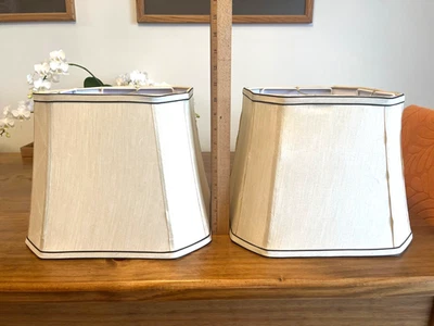 Par Plegable Champagne Satinado Cuadrado Campana de esquina de corte cortinas de lámpara básicas 10"Hx13"W Foto 1 de 4