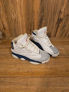 Size 4Y- Jordan 13 Retro Mid French Blue - Picture 1 of 8