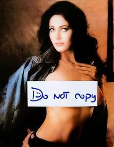 Lynda Carter photo MUSEUM quality stunner from Apocalypse The TOPLESS out take! - Picture 1 of 1