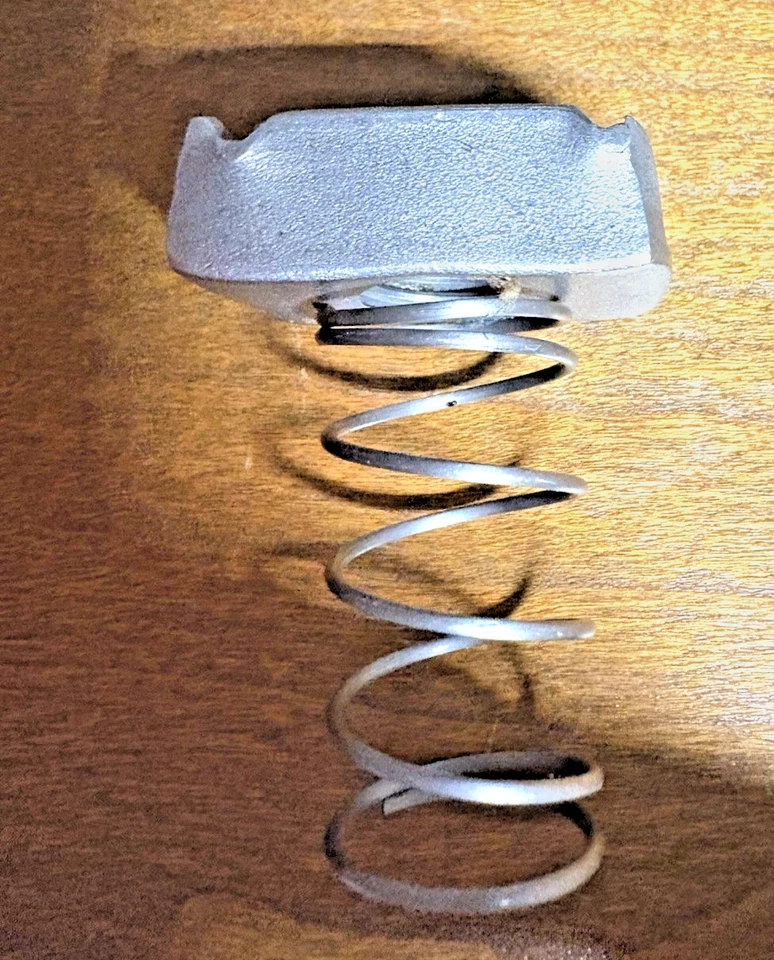 B-LINE 1/2" 13 SPRING NUT NEW OPEN  BOX OF 225 - Image 1 of 1