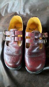 DOC MARTENS SHOES *WOMEN'S SZ 9-1/2 * BROWN LEATHER MARY JANE'S *MADE IN ENGLAND