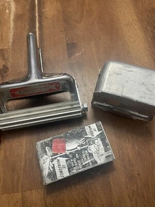 Vintage Angelzubehör Konvolut: Townsend Fish Skinner, Fisherman’s De-Liar, Köder - Bild 1 von 5