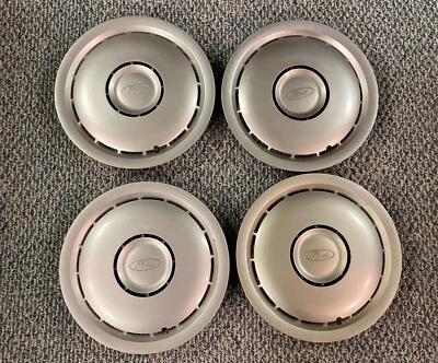 Ford Taurus 1986 1987 1988 1989 16 ranuras OEM 14" cubierta de rueda juego de tapacubos - 4 Foto 1 de 4