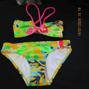 Ladies ROXY Bikini Size 8 With Halter Top New with Out Tag - Bild 1 von 9