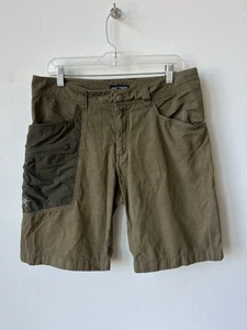 VINTAGE Arc'Teryx Hike Climb Cargo Shorts 34 Utility 90s Y2K Gorpcore Green Logo - Picture 1 of 4