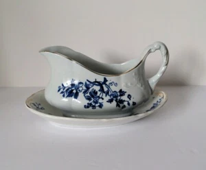 Crescent Pottery Severn Gravy Boat With Underplate Blue & White - Picture 1 of 10