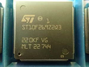 16-BIT MCU WITH MAC UNIT 256K BYTE FLASH MEMORY AND 12K BYTE RAM, 40MHz STM - Picture 1 of 3
