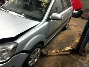 Passenger Front Spindle/Knuckle With Power Steering Fits 06-11 RIO 10217075 - Picture 1 of 12