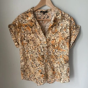 FRYE Camp Blouse Western Snake Print Womens Short Sleeve Button Up Sz Small - Picture 1 of 7