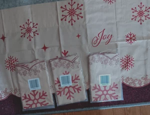 Snowflake valance window treatment (4) New in original package Rod Pocket - Picture 1 of 7