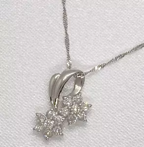 Necklace Pendant Diamond 0.2ct Flower Platinum Pt900 Pt850 1.4g - Picture 1 of 17