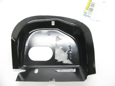 Extensión de guardabarros delantero derecho OEM 55344912AC para varios Dodge Van 94-03 Foto 1 de 3