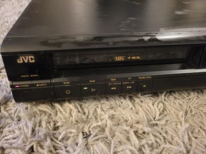 Videoregistratore VHS JVC HR-D320U videoregistratore videoregistratore senza telecomando testato - Foto 1 di 12