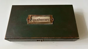 Farmacia, bellissimo assemblaggio/scultura di Canace 2007 - Foto 1 di 6