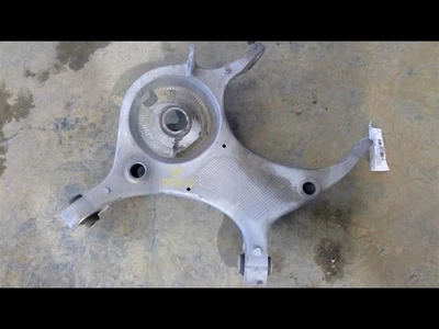 2021 Ford Explorer left DRIVER REAR LOWER CONTROL ARM - SPRING MOUNT 2k miles - Image 1 of 4