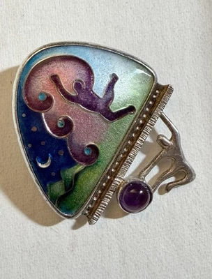 BROCHE DE ESMALTE VINTAGE RICKY FRANK CLOISONNE ASSINADO 925 FIGURA DE PEDRA AMTHYEST - Imagem 1 de 4