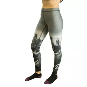 TEREZ Women's City Skyline Leggings, Grey Twin Cities #2650 Size M - Picture 1 of 2
