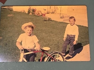 Vintage 35mm Slides - family  KIDS - Lot of 16  1963 1964 WENATCHEE WA FREE SH - Picture 1 of 18