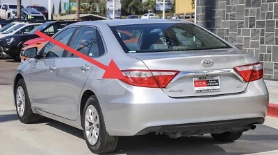 REAR LEFT SIDE TAIL LIGHT 81560-06640 OEM 2015 - 2017 TOYOTA CAMRY - Image 1 of 4