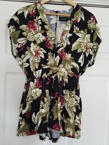 MinkPink Black Floral Romper V-Neck Cap Sleeve Back Waist Elastic Women's Sz (S) - Picture 1 of 12