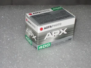 1  AGFA APX 400 SW FILM  135 - 36   FRISCH  02 / 2029   OVP !   Kleinbildfilm - Bild 1 von 2