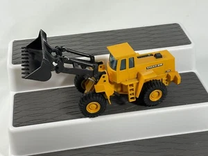 RARE JOAL 1:50 VOLVO BM L-160 WELL LOADER (YELLOW/BLACK) - Imagen 1 de 5