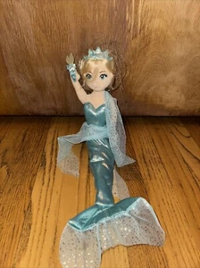 Muñeca de peluche de sirena estatua de la libertad Aurora - Imagen 1 de 6