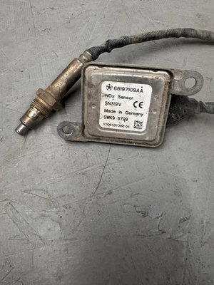 OEM NOX SENSOR for 2014-17 DODGE RAM 2500 3500 6.7L DIESEL 68197109AA - Image 1 of 2