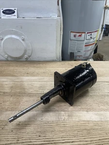 Model T Ford Starter 6 Volt Rebuilt Ready To Install - Picture 1 of 18