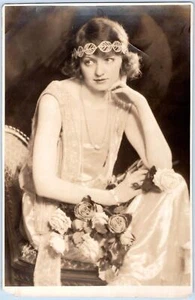 1922 DORIS KENYON IN "UP THE LADDER" AT THE PLAYHOUSE BROADWAY PLAY PHOTOGRAPH - Picture 1 of 3