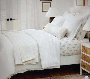Threshold Studio McGee Raw Edge Hemstitch Cotton Slub Duvet Set ~ White ~ Queen - Picture 1 of 2